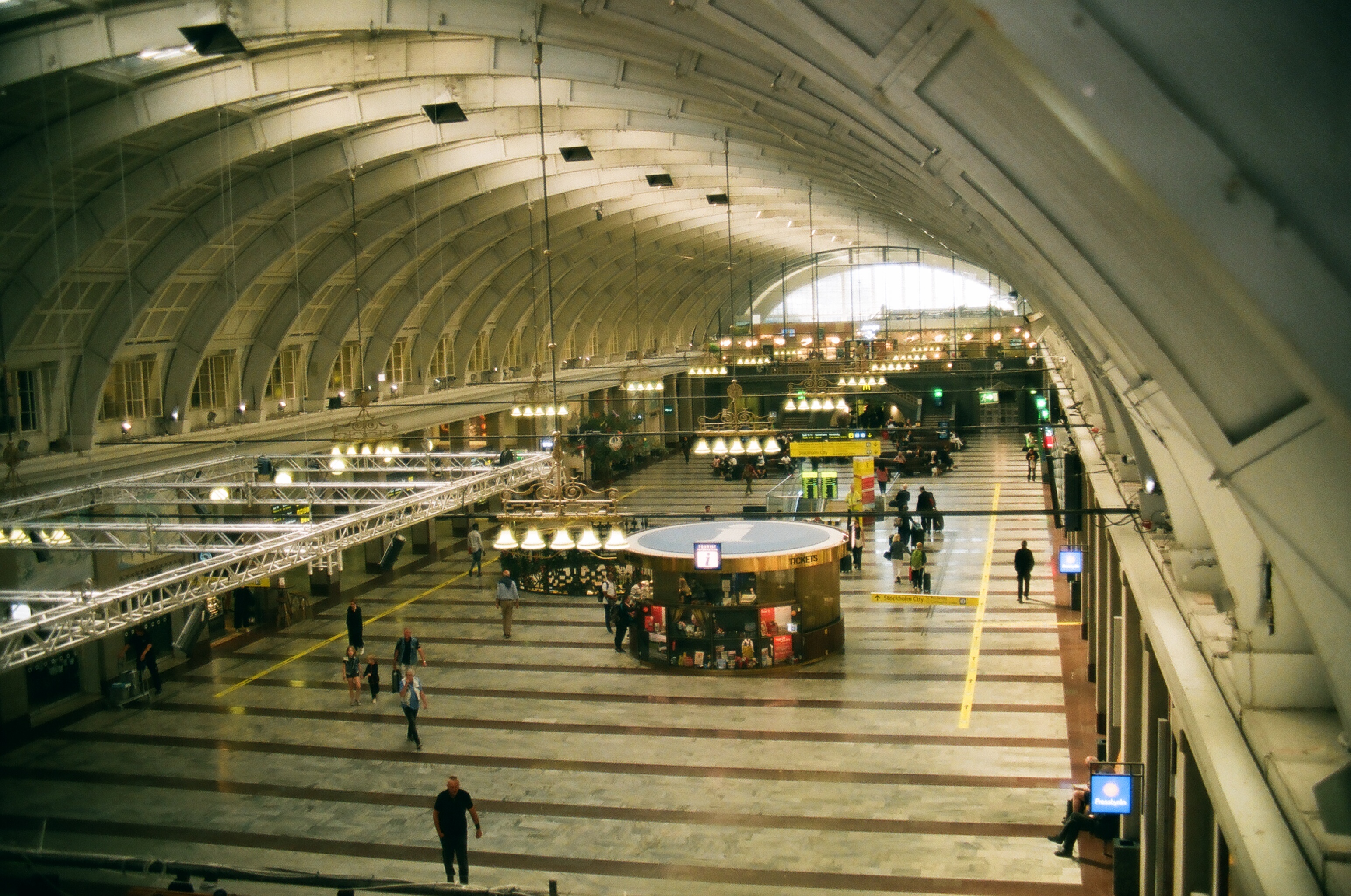 Central station